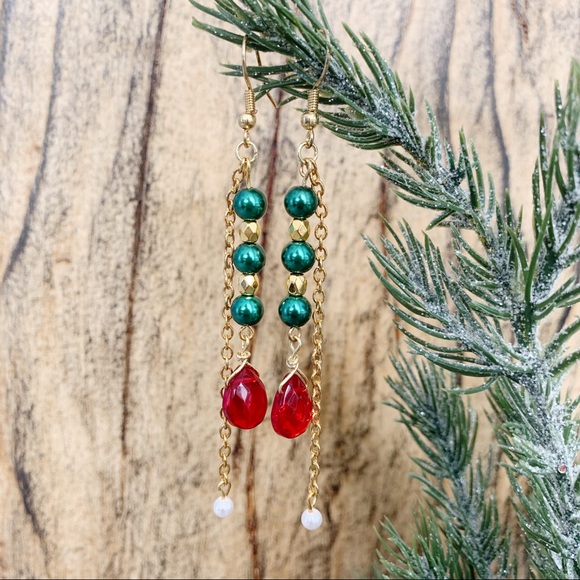 Earrings - Picture 2 of 5